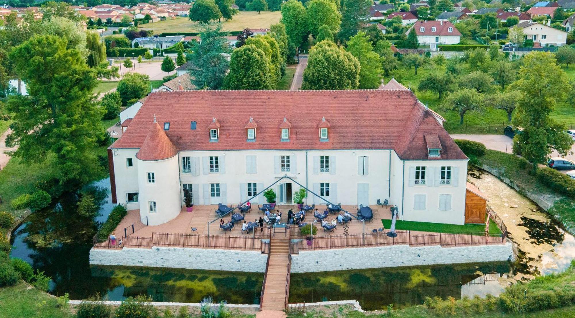 Chateau Du Bost - Teritoria Bellerive-sur-Allier Eksteriør billede